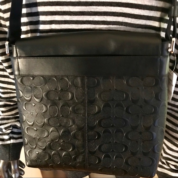 Coach Other - Coach Signature Leather messenger bag Crossbody